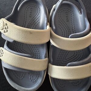 Toddler boy crocs sandals